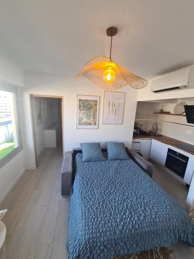 Appartement Lumineux Avec Vue Sur Mer A 50 M De La Plage Et Du Centre Λα Γκραντ-Μοτ Εξωτερικό φωτογραφία